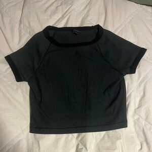 Grey/black crop top size: small brand: wild fable